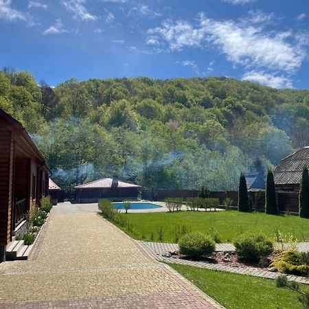 Apartmán Перлина Лумшор Lumshory Exteriér fotografie