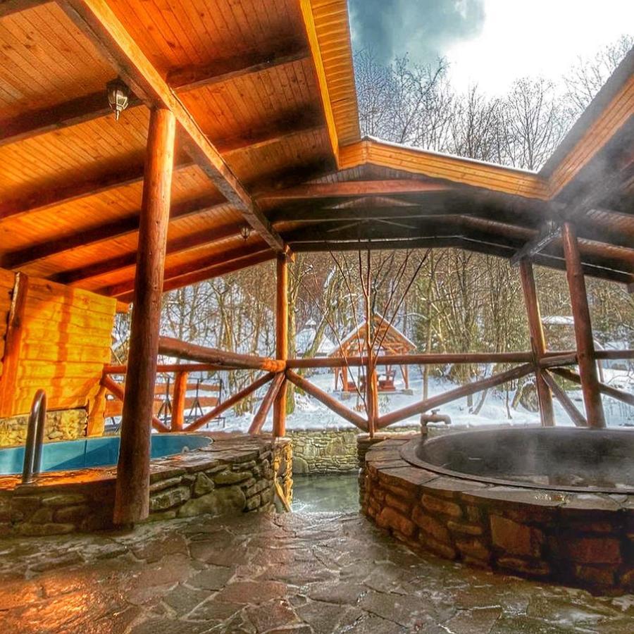 Apartmán Перлина Лумшор Lumshory Exteriér fotografie