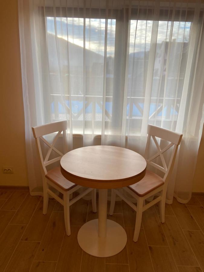 Apartmán Перлина Лумшор Lumshory Exteriér fotografie
